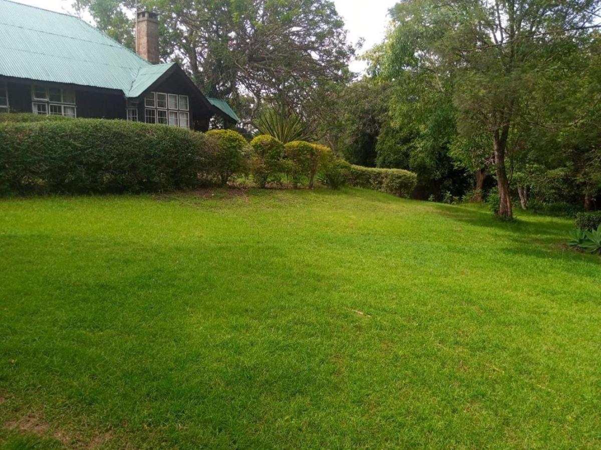 Naro Moru River Lodge Exterior photo