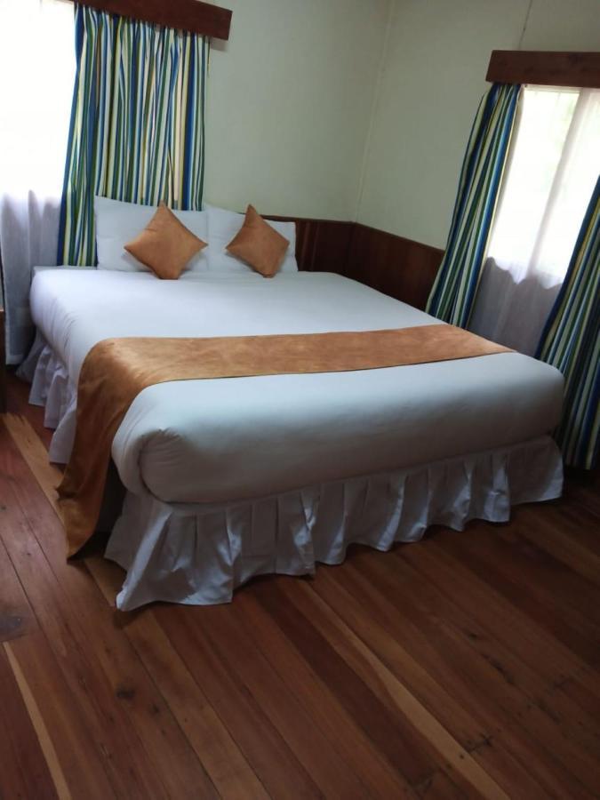 Naro Moru River Lodge Exterior photo